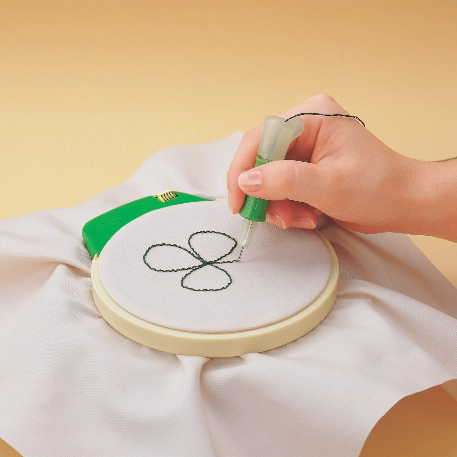 Bastidor para bordado de Clover - Image 8