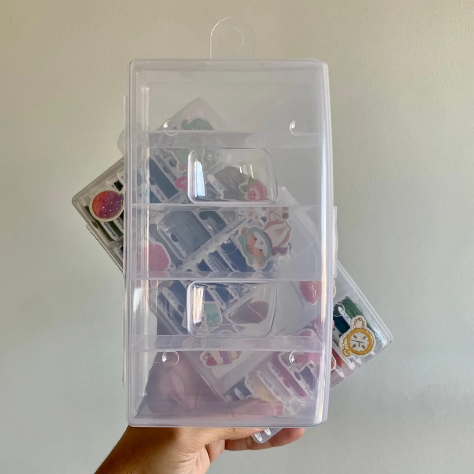 Caja para guardar hilos de bordado con 5 separaciones - Image 2