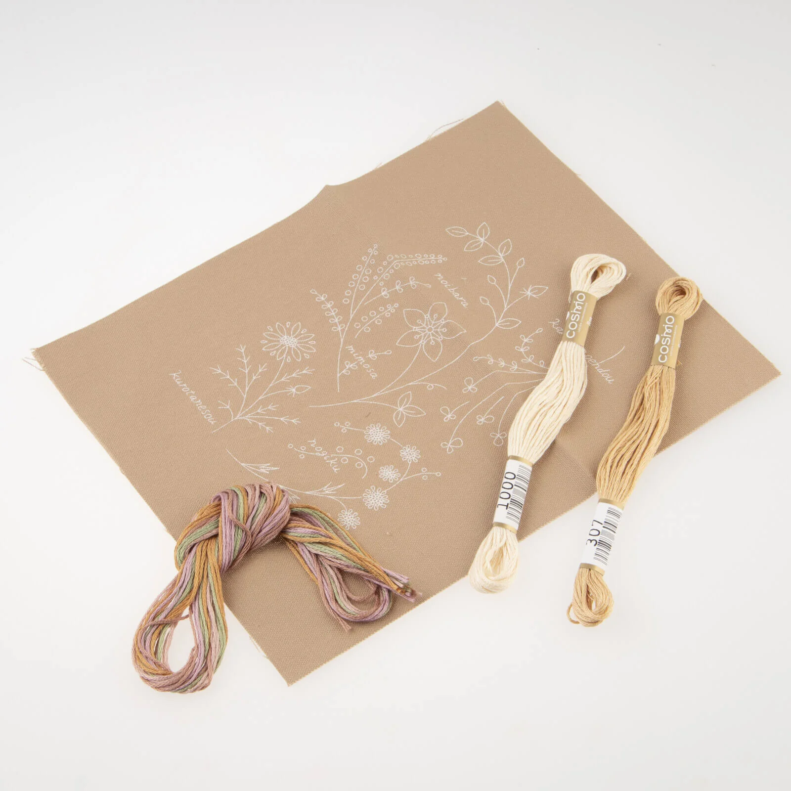Kit de bordado "Libro de flores" - Marrón, diseñado por Atelier de Nora para Cosmo - Image 4