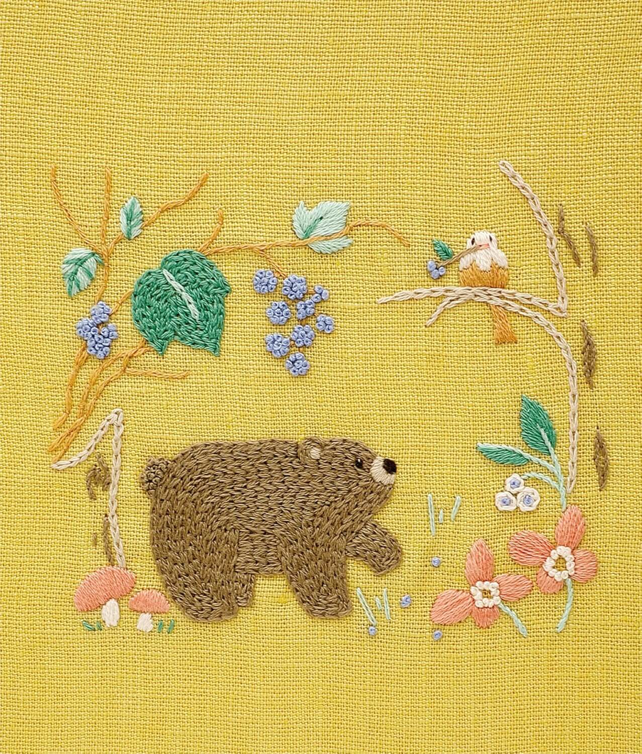 Kit de bordado: "Los 12 meses de los animales del bosque", diseñado por Chicchi para DMC Japan - Image 5