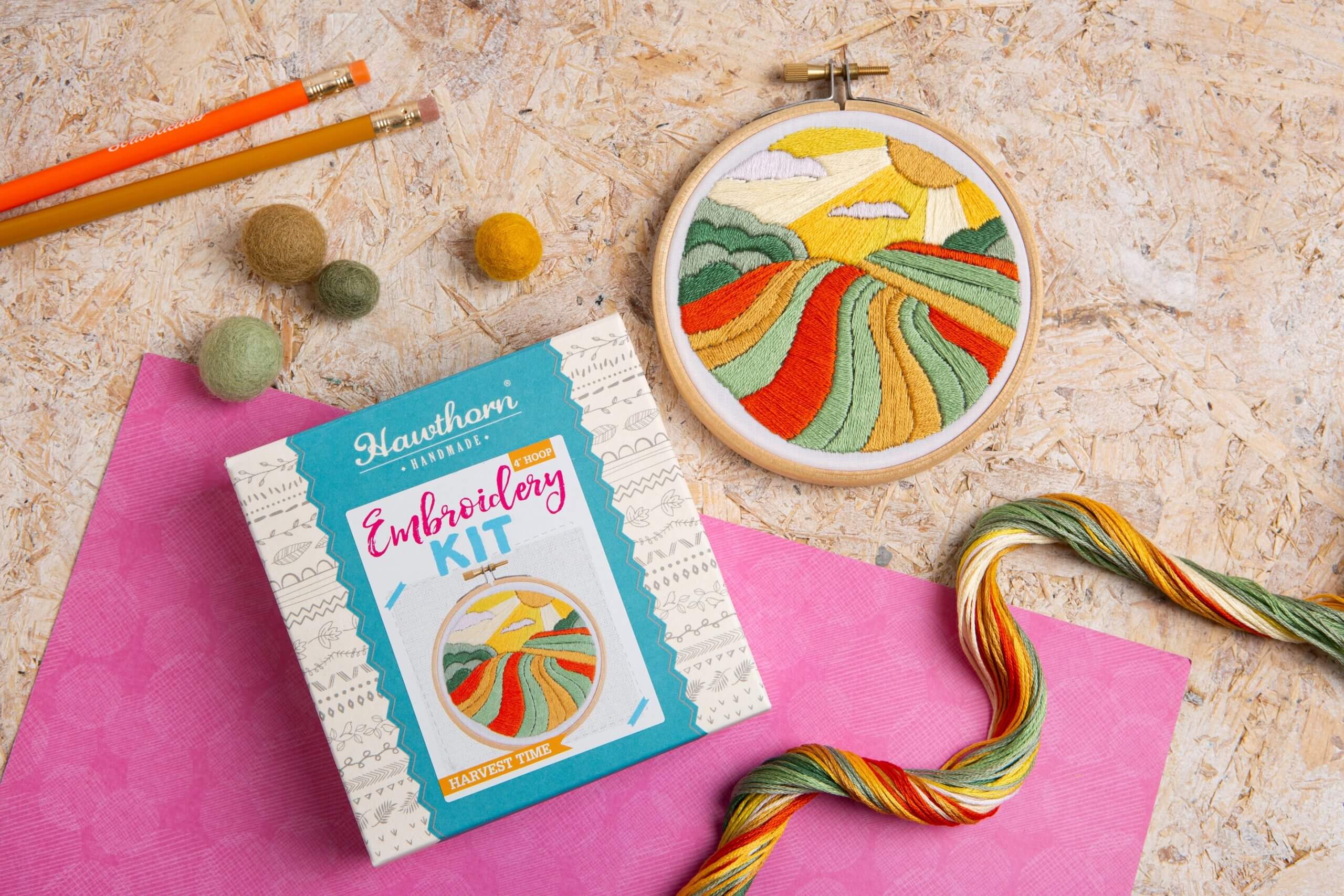 Kit de Bordado pequeño "Harvest Time" - Hawthorn Handmade - Image 3